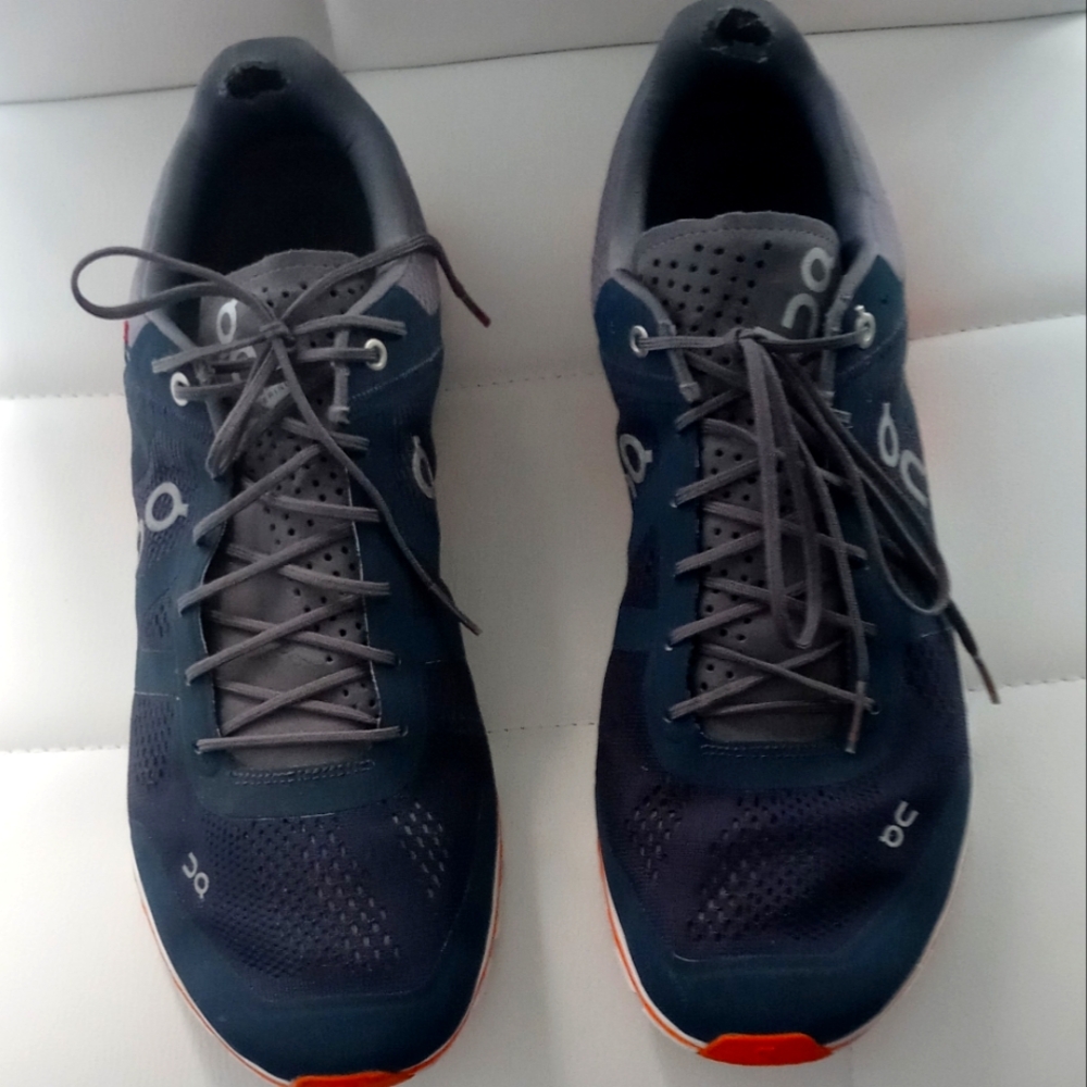 ON Cloud Sneakers Navy M 11 1/2